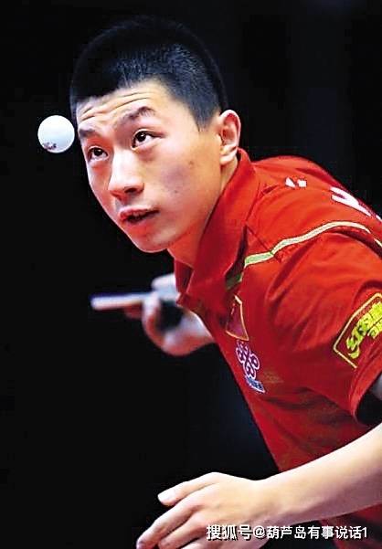 茵场上发出 茵场上发出