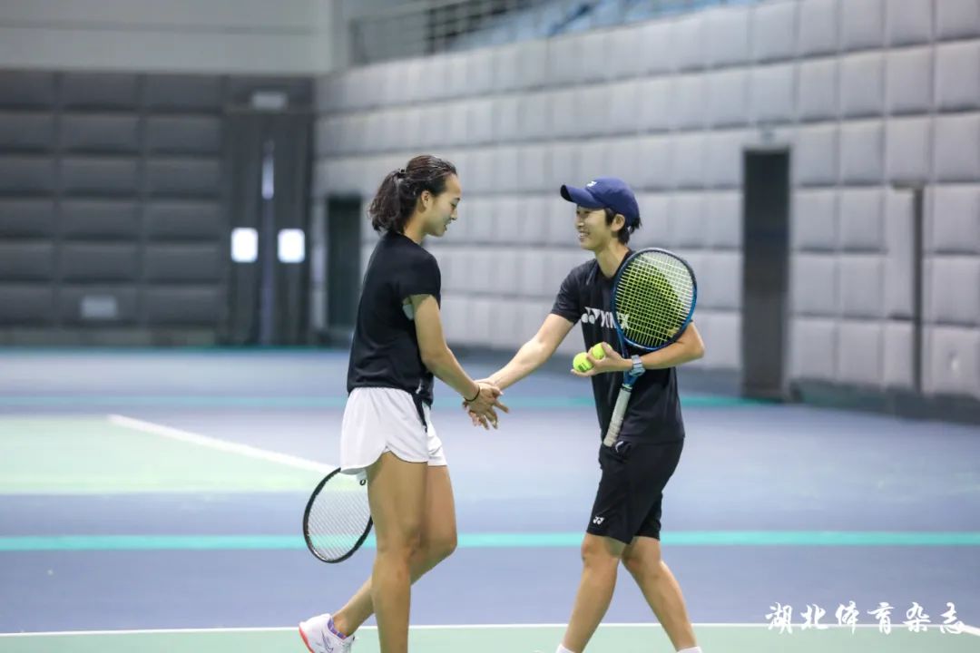 等亚洲强队 等亚洲强队