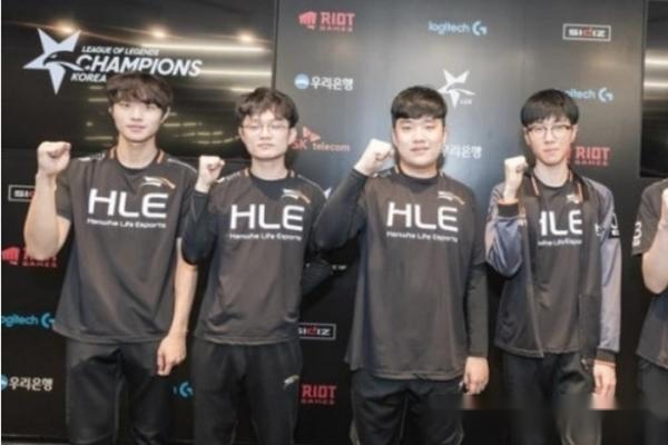 密国际的首 密国际的首