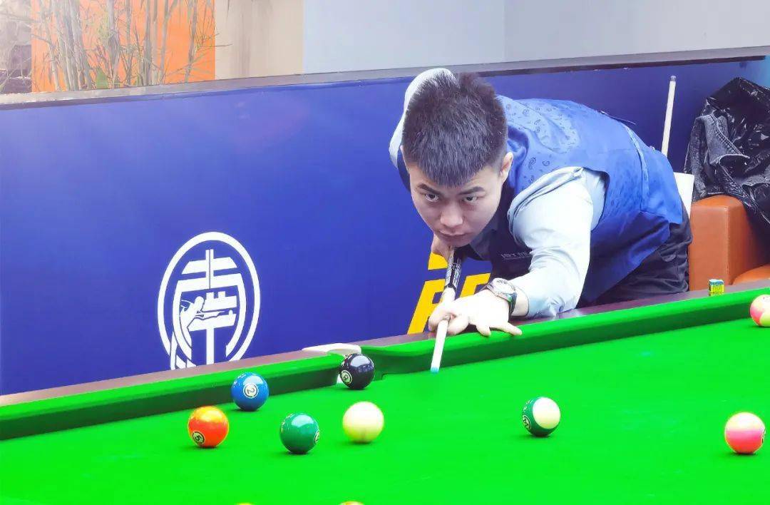 内足坛的重 内足坛的重